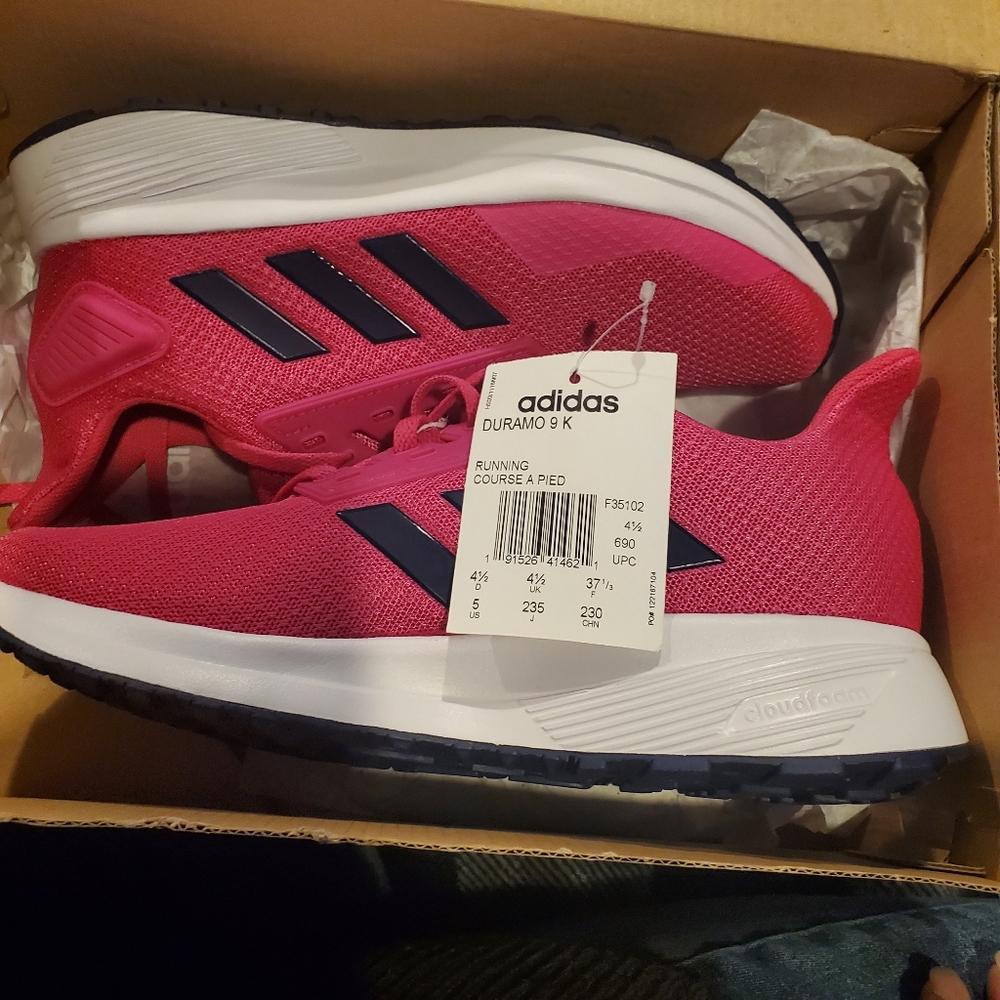 Adidas Sneakers - Picture 4 of 6